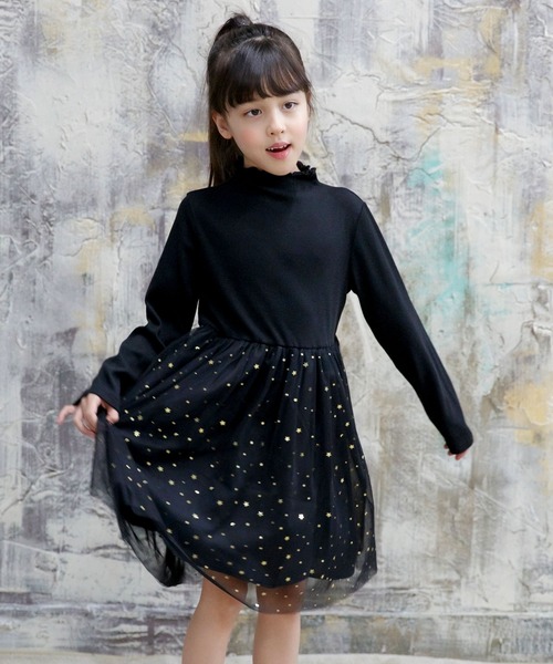 Bee des Bee（ビーデスビー）の「長袖ワンピース（ワンピース・キッズ・ブラック×ブラック/ライトベージュ/チャコールグレー・110cm/100cm/120cm/130cm/140cm/150cm）」の5枚目の写真