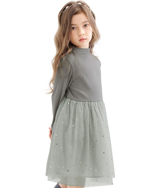 Bee des Bee（ビーデスビー）の「長袖ワンピース（ワンピース・キッズ・ブラック×ブラック/ライトベージュ/チャコールグレー・110cm/100cm/120cm/130cm/140cm/150cm）」の9枚目の写真