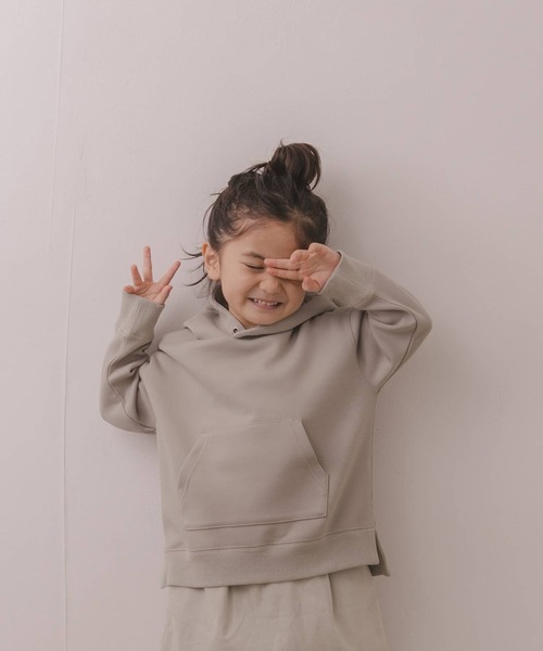 URBAN RESEARCH DOORS（アーバンリサーチドアーズ）の「プルオーバーフーディ(KIDS)（パーカー・キッズ・グレー系その他/ブラウン系その他・105/120/135/150）」の2枚目の写真
