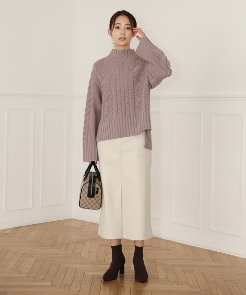 Andemiu（アンデミュウ）の「ケーブルガラタートルニット239176（ニット/セーター・レディース・ブラウン/オフホワイト/グリーン/ラベンダー・FREE）」の13枚目の写真