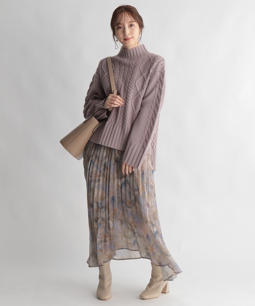 Andemiu（アンデミュウ）の「ケーブルガラタートルニット239176（ニット/セーター・レディース・ブラウン/オフホワイト/グリーン/ラベンダー・FREE）」の10枚目の写真