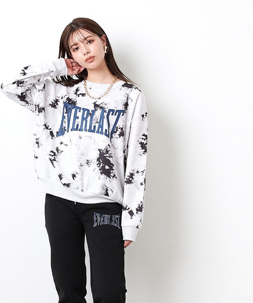 EVERLAST(CROSSPLUS ONLINE)(エバーラスト)の「タイダイプリント ビッグシルエットトレーナー(その他トップス・レディース・ブラック/ブルーグレー/ホワイト・L/M)」の13枚目の写真