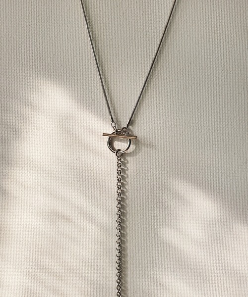 CEMONEMO(セモネモ)の「3way Yシェイプ コンビチェーン ロングネックレス(ネックレス・レディース・シルバー/ゴールド・FREE)」の5枚目の写真