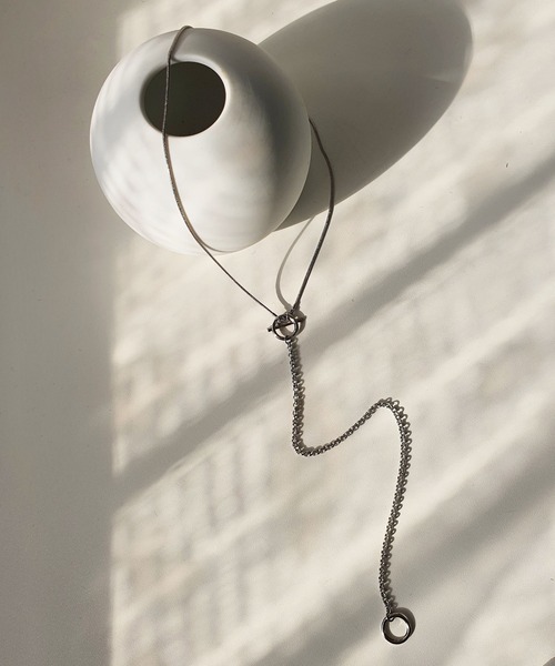 CEMONEMO(セモネモ)の「3way Yシェイプ コンビチェーン ロングネックレス(ネックレス・レディース・シルバー/ゴールド・FREE)」の3枚目の写真