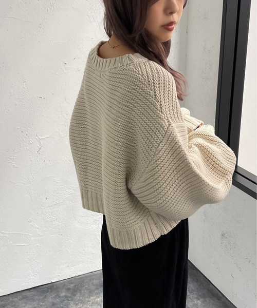 apres jour mignon(アプレジュールミニョン)の「ガーター編みショートニット【ZOZOTOWN限定アイテム】(ニット/セーター・レディース・アイボリー/オレンジ/グリーン/ブラック・X-LARGE/フリー)」の6枚目の写真