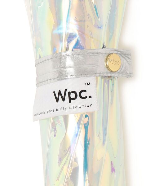 SHIPS（シップス）の「Wpc.:パイピングシャイニー バンブービニール傘（長傘・レディース・シルバー・ONE SIZE）」の3枚目の写真
