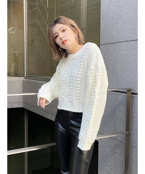 ENVYM（アンビー）の「ボールＣＡＢＬＥ ＫＮＩＴ（ニット/セーター・レディース・ホワイト/モカ/ブラック・FREE）」の2枚目の写真