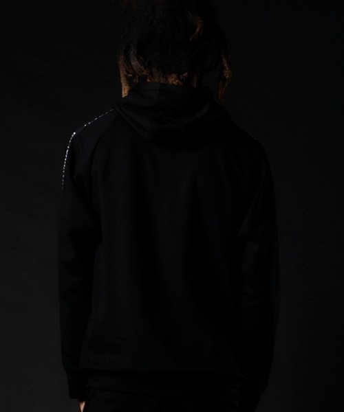 1 piu 1 uguale 3(ウノピゥウノウグァーレトレ)の「【別注】1piu1 uguale3/ウノ ピゥ ウノ ウグァーレ トレ/PK(パーカー・メンズ・ブラック・4/5)」の5枚目の写真