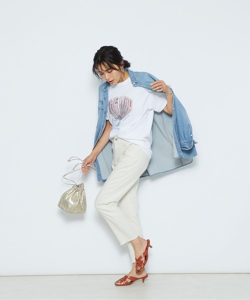 marco masi（マルコマージ）の「MARCO MASI/マルコマージ　メタリックギャザーショルダーバッグ（ショルダーバッグ・レディース・ゴールド・FREE）」の4枚目の写真