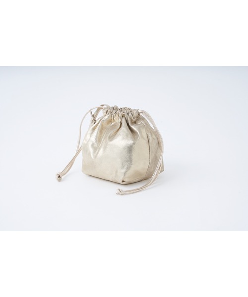 marco masi（マルコマージ）の「MARCO MASI/マルコマージ　メタリックギャザーショルダーバッグ（ショルダーバッグ・レディース・ゴールド・FREE）」の9枚目の写真