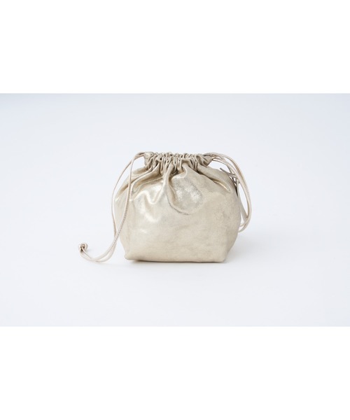 marco masi（マルコマージ）の「MARCO MASI/マルコマージ　メタリックギャザーショルダーバッグ（ショルダーバッグ・レディース・ゴールド・FREE）」の11枚目の写真