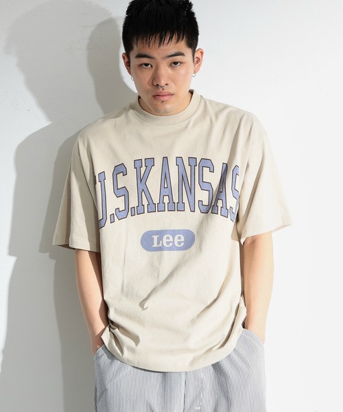Lee（リー）の「COLLEGE PRINT       H/S TEE（Tシャツ/カットソー・メンズ・ホワイト/ブルー系その他/グレイッシュベージュ・SMALL/MEDIUM）」の11枚目の写真