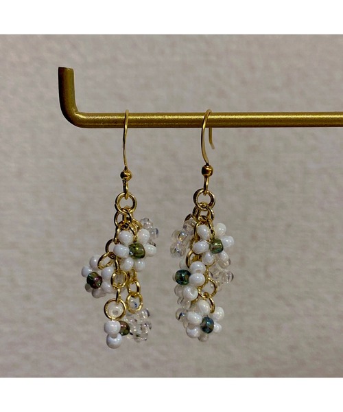 tone(トーン)の「【LoveAmooN】beads flower(MA)(ピアス(両耳用)・レディース・A/B/C/D/E/F/G/H/I・FREE)」の8枚目の写真