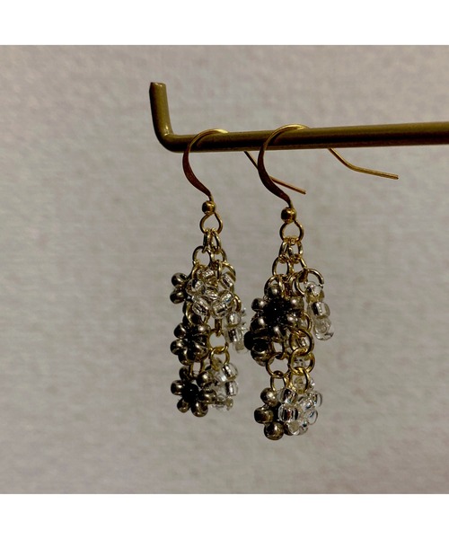 tone(トーン)の「【LoveAmooN】beads flower(MA)(ピアス(両耳用)・レディース・A/B/C/D/E/F/G/H/I・FREE)」の13枚目の写真
