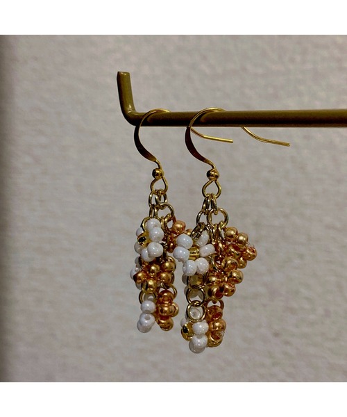 tone(トーン)の「【LoveAmooN】beads flower(MA)(ピアス(両耳用)・レディース・A/B/C/D/E/F/G/H/I・FREE)」の19枚目の写真