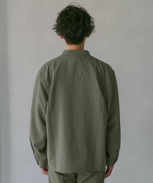 URBAN RESEARCH DOORS（アーバンリサーチドアーズ）の「イージーケアボタンレスブルゾン（ブルゾン・メンズ・ネイビー/オリーブ/グリーン・MEDIUM/LARGE）」の13枚目の写真