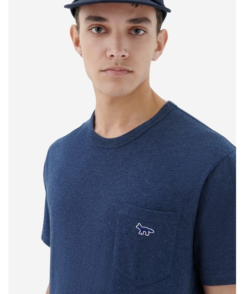 Maison Kitsune（メゾンキツネ）の「NAVY FOX PATCH CLASSIC POCKET TEE-SHIRT（Tシャツ/カットソー・メンズ・ピンク系その他/ネイビー・L/S/XL/M/XS）」の7枚目の写真
