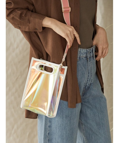 AMERICAN HOLIC（アメリカンホリック）の「配色ベルト付メタリックレコードミニバッグ（ショルダーバッグ・レディース・ホワイト/ブラウン/イエロー・FREE）」の13枚目の写真