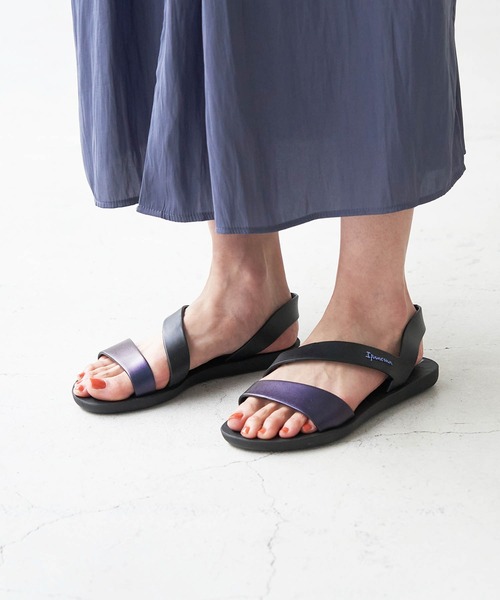 IPANEMA(イパネマ)の「【WEB限定】【Ipanema/イパネマ】VIBE SANDAL(サンダル・レディース・ブラック/ベージュ・23.0cm/24.0cm)」の7枚目の写真
