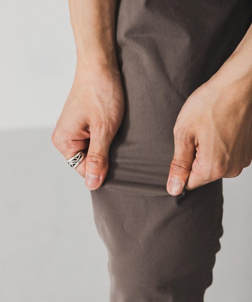 Gramicci（グラミチ）の「GRAMICCI　NN-PANTS CROPPED（その他パンツ・メンズ・ネイビー/ブラック/アイボリー/モカ/ベージュ/オリーブ・SMALL/LARGE/MEDIUM）」の8枚目の写真