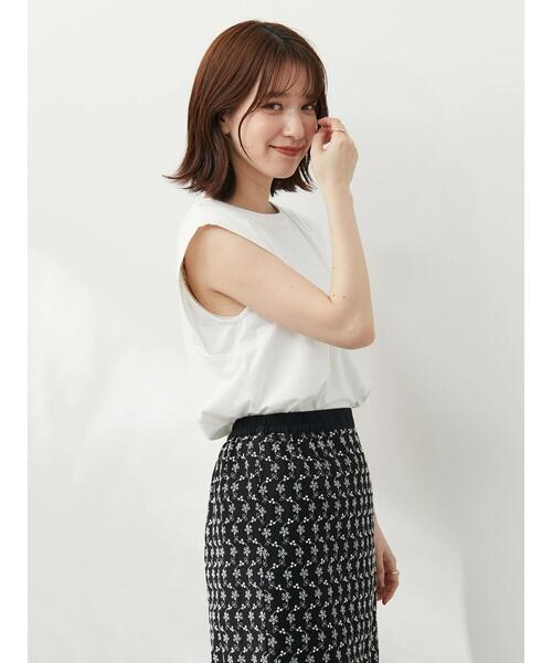 Sugar spoon（シュガースプーン）の「・SUGAR SPOON スクエアTシャツ（Tシャツ/カットソー・レディース・ブラック/オフホワイト/カーキ/グレイッシュベージュ・FREE）」の21枚目の写真