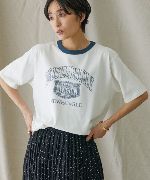 AMERICAN HOLIC(アメリカンホリック)の「リンガーロゴ半袖カットプルオーバー(Tシャツ/カットソー・レディース・オフホワイト/アイボリー・M/L)」の1枚目の写真