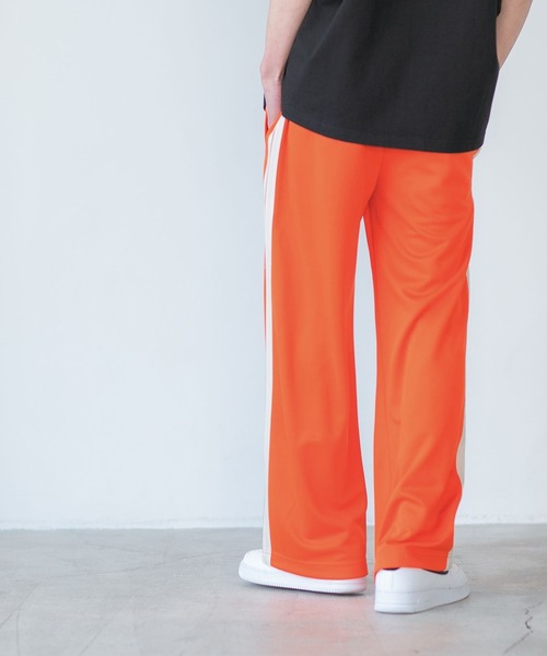 PBLIM(ページボーイリム)の「PAGEBOYLIM/カラーラインパンツ(スウェットパンツ・レディース・ブラック/オレンジ/ブルー・MEDIUM/LARGE)」の15枚目の写真