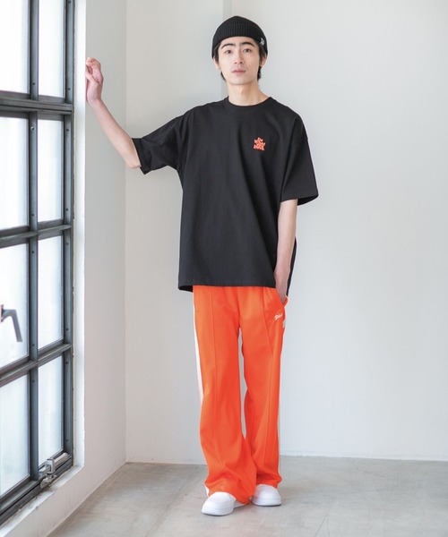 PBLIM(ページボーイリム)の「PAGEBOYLIM/カラーラインパンツ(スウェットパンツ・レディース・ブラック/オレンジ/ブルー・MEDIUM/LARGE)」の16枚目の写真