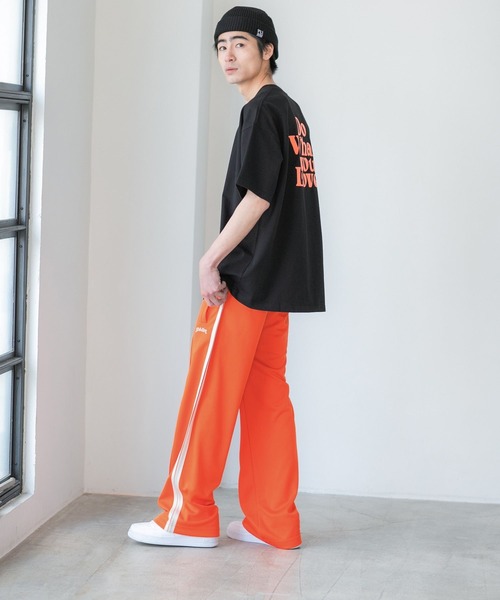 PBLIM(ページボーイリム)の「PAGEBOYLIM/カラーラインパンツ(スウェットパンツ・レディース・ブラック/オレンジ/ブルー・MEDIUM/LARGE)」の18枚目の写真