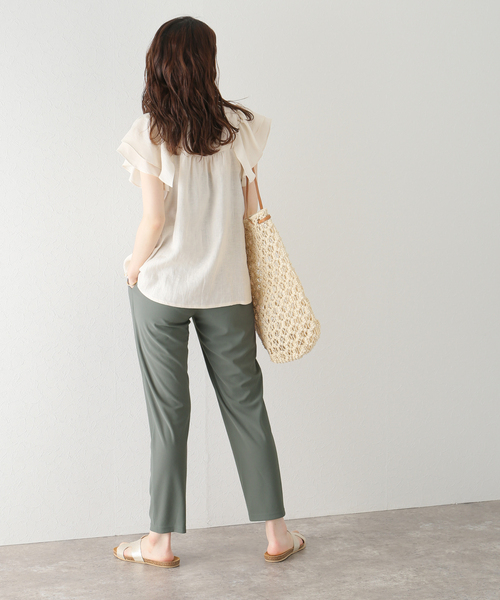 La TOTALITE(ラトータリテ)の「ポリエステルジャージタックパンツ(その他パンツ・レディース・チャコールグレー/ブラック・38/36)」の5枚目の写真