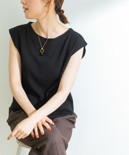 URBAN RESEARCH（アーバンリサーチ）の「サーマルボートネックカットソー（Tシャツ/カットソー・レディース・オフホワイト/ブラック/カーキ/グリーン系その他/オレンジ系その他・FREE）」の3枚目の写真