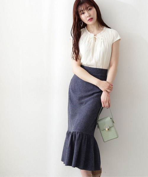 PROPORTION BODY DRESSING(プロポーションボディドレッシング)の「ティアードマーメイドスカート / 1212220701(スカート・レディース・パープル/ベージュ/ネイビー・X-SMALL/MEDIUM/SMALL)」の3枚目の写真