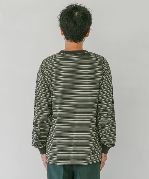 URBAN RESEARCH DOORS（アーバンリサーチドアーズ）の「マルチボーダーロングスリーブTシャツ（Tシャツ/カットソー・メンズ・グリーン/ブラウン系その他/ブルー系その他・MEDIUM/LARGE）」の14枚目の写真