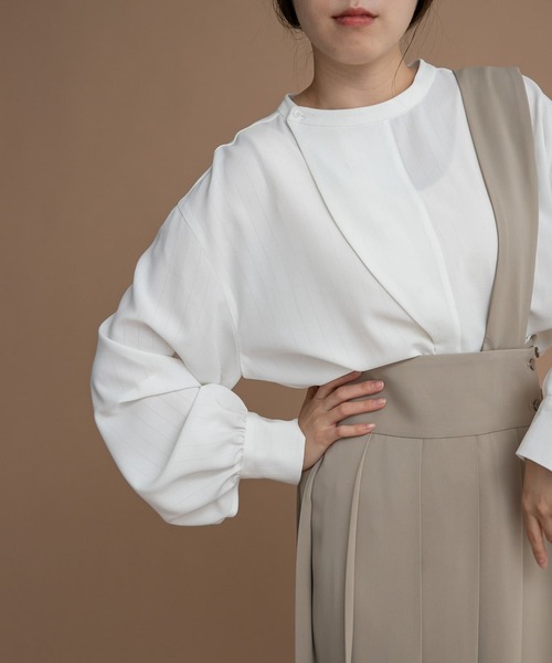 LAATO(ラート)の「2WAY BANDCOLLAR BLOUSE(シャツ/ブラウス・レディース・ホワイト/ブラック/ベージュ・FREE)」の7枚目の写真