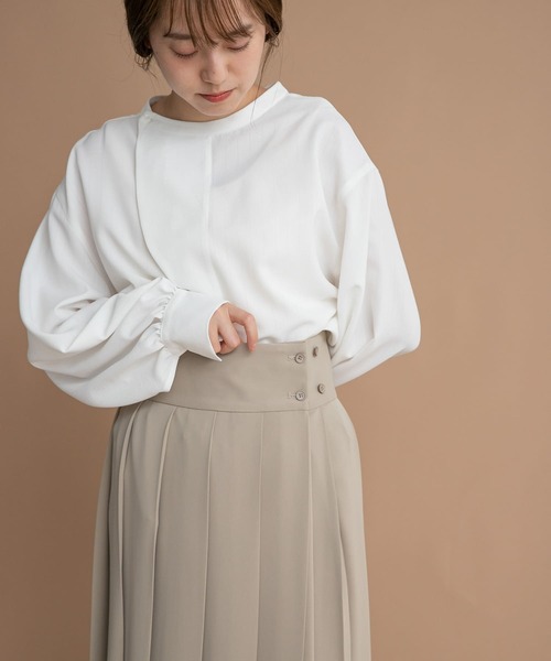 LAATO(ラート)の「2WAY BANDCOLLAR BLOUSE(シャツ/ブラウス・レディース・ホワイト/ブラック/ベージュ・FREE)」の13枚目の写真