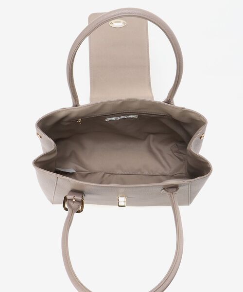 MAJESTIC LEGON(マジェスティックレゴン)の「Ladyスクエアハンドバッグ(ハンドバッグ・レディース・ブラック/アイボリー/グレイッシュベージュ・FREE)」の9枚目の写真