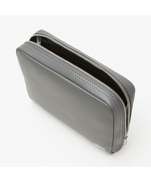 LACOSTE（ラコステ）の「ラコステプラクティス クラッチバッグ（クラッチバッグ・メンズ・チャコール・FREE）」の4枚目の写真