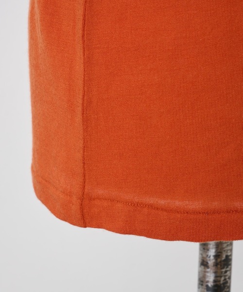 BEARDSLEY(ビアズリー)の「シルク混ハイネックカットソー(Tシャツ/カットソー・レディース・オレンジ/グレー・フリー)」の11枚目の写真