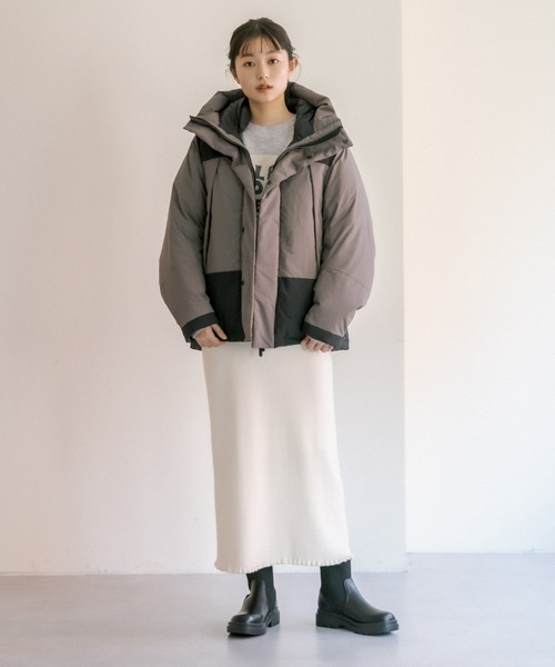 FIRST DOWN(ファーストダウン)の「【FIRST DOWN】WRAP DOWN DICROS(ダウンジャケット/コート・レディース・ブラック/チャコールグレー/ベージュ系その他・S/M)」の5枚目の写真