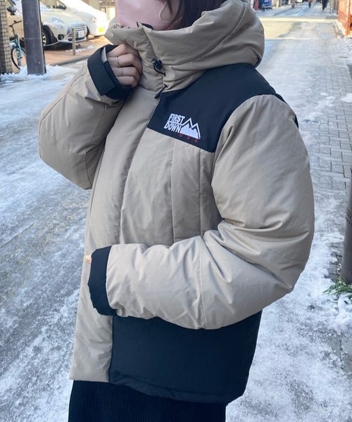 FIRST DOWN(ファーストダウン)の「【FIRST DOWN】WRAP DOWN DICROS(ダウンジャケット/コート・レディース・ブラック/チャコールグレー/ベージュ系その他・S/M)」の7枚目の写真
