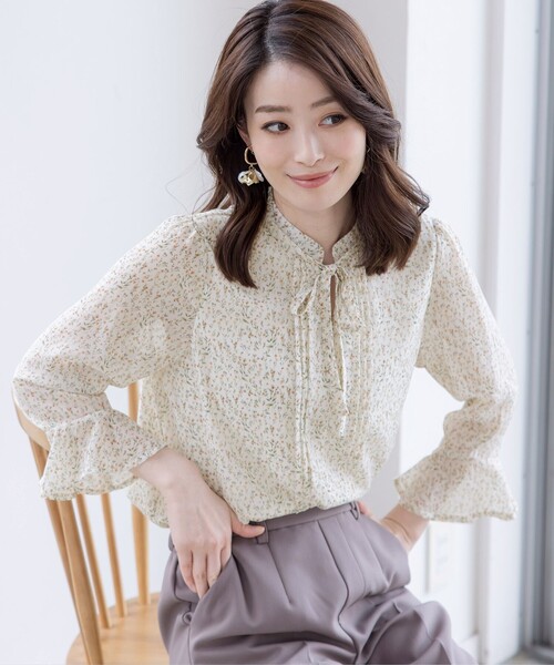 the row 花柄リボン長袖ブラウス