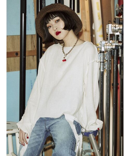 jouetie(ジュエティ)の「ガーゼガーターシャツ(シャツ/ブラウス・レディース・ブラック/オフホワイト/ブルー・MEDIUM)」の9枚目の写真