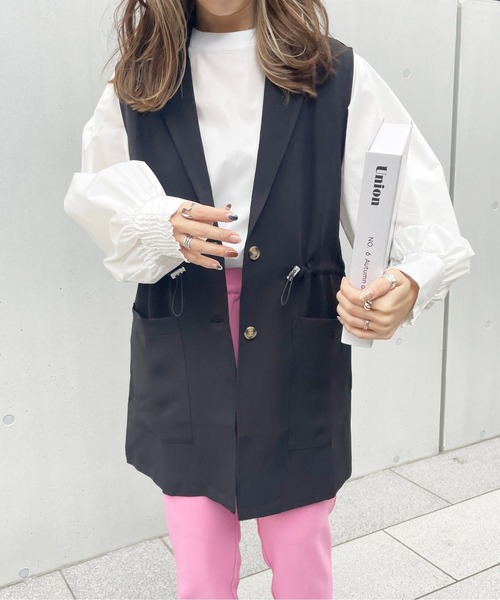 Meli rich(メリーリッチ)の「前後2WAYボリュームスリーブブラウス(シャツ/ブラウス・レディース・オレンジ/サックスブルー/グリーン/ネイビー/オフホワイト/グレイッシュベージュ・MEDIUM)」の2枚目の写真