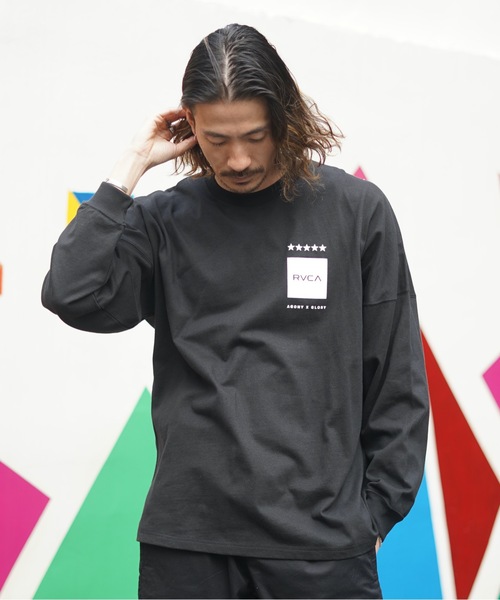 RVCA（ルーカ）の「RVCA メンズ  VA BOXED RVCA LT ロングスリーブＴシャツ【2023年春夏モデル】/ルーカバックプリントロゴ長袖ロンT（Tシャツ/カットソー・メンズ・サンドベージュ/ブラック/ホワイト・X-LARGE/MEDIUM/LARGE）」の18枚目の写真