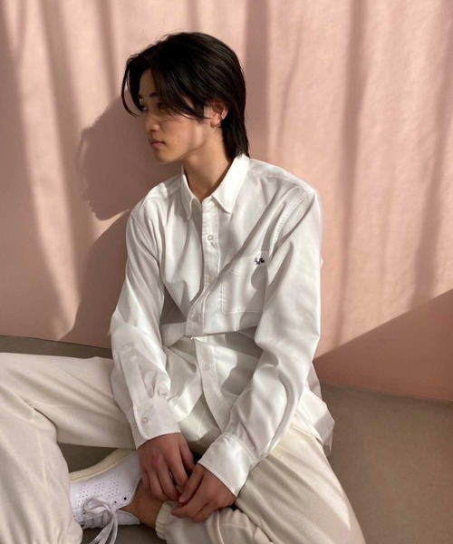 one after another NICE CLAUP（ワンアフターアナザーナイスクラップ）の「【LIMMSE】ロゴ刺繍オーバーサイズシャツ（シャツ/ブラウス・レディース・サックスブルー系/ピンク/ブラック/オフホワイト・FREE）」の8枚目の写真