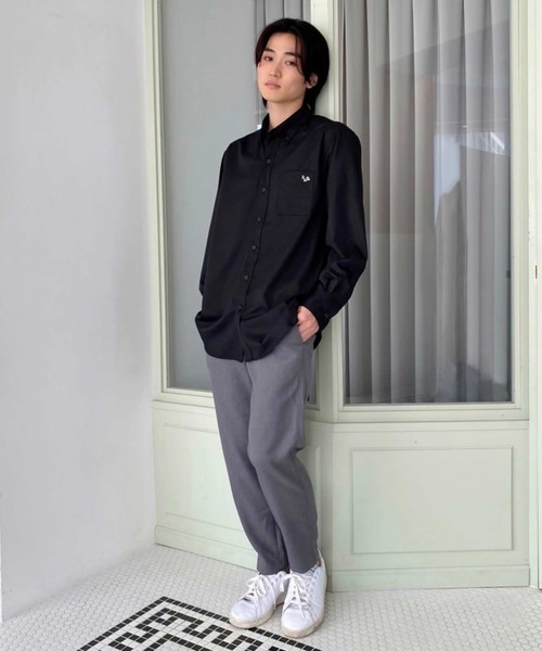 one after another NICE CLAUP（ワンアフターアナザーナイスクラップ）の「【LIMMSE】ロゴ刺繍オーバーサイズシャツ（シャツ/ブラウス・レディース・サックスブルー系/ピンク/ブラック/オフホワイト・FREE）」の14枚目の写真