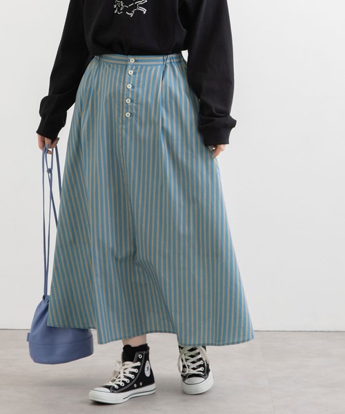 POU DOU DOU(プードゥドゥ)の「ロンストプリントフレアースカート(スカート・レディース・イエロー/ブルー/グリーン・3)」の2枚目の写真