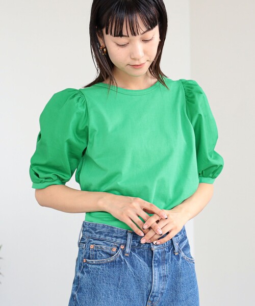 Ray BEAMS（レイビームス）の「Ray BEAMS / ギャザー パフスリーブ Tシャツ（Tシャツ/カットソー・レディース・ホワイト/ブラック/ケリー・ONE SIZE）」の6枚目の写真