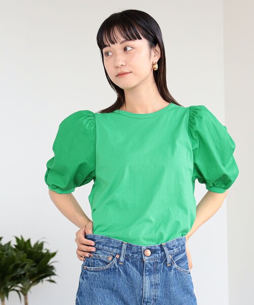 Ray BEAMS（レイビームス）の「Ray BEAMS / ギャザー パフスリーブ Tシャツ（Tシャツ/カットソー・レディース・ホワイト/ブラック/ケリー・ONE SIZE）」の5枚目の写真