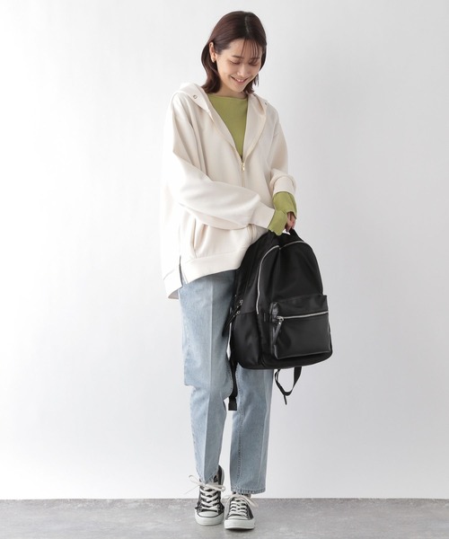 GLOBAL WORK(グローバルワーク)の「シア―ボートネックロングスリーブ/一部店舗限定/176629(Tシャツ/カットソー・レディース・ブラック/ライトオリーブ/オフホワイト・MEDIUM/LARGE)」の13枚目の写真